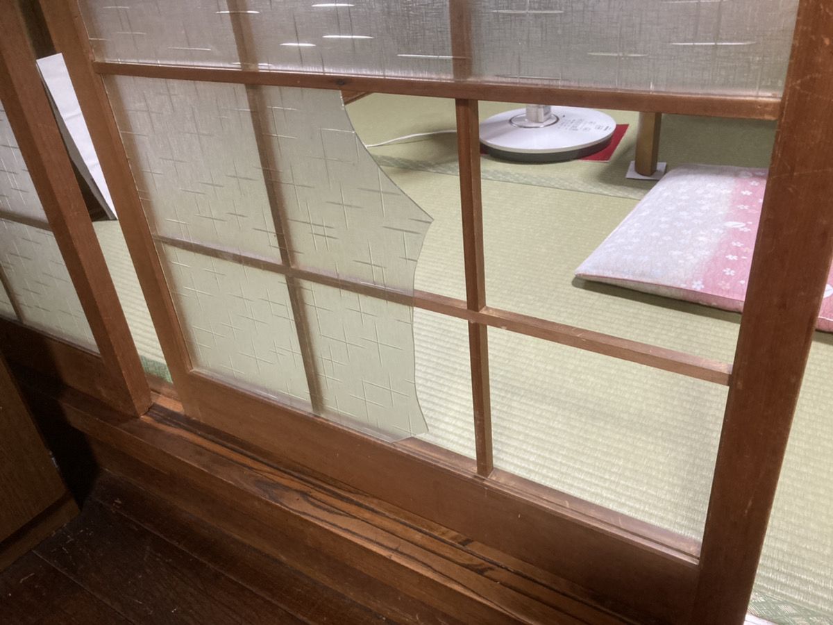 キッチン 障子の梨地交換｜泉南市の施工写真