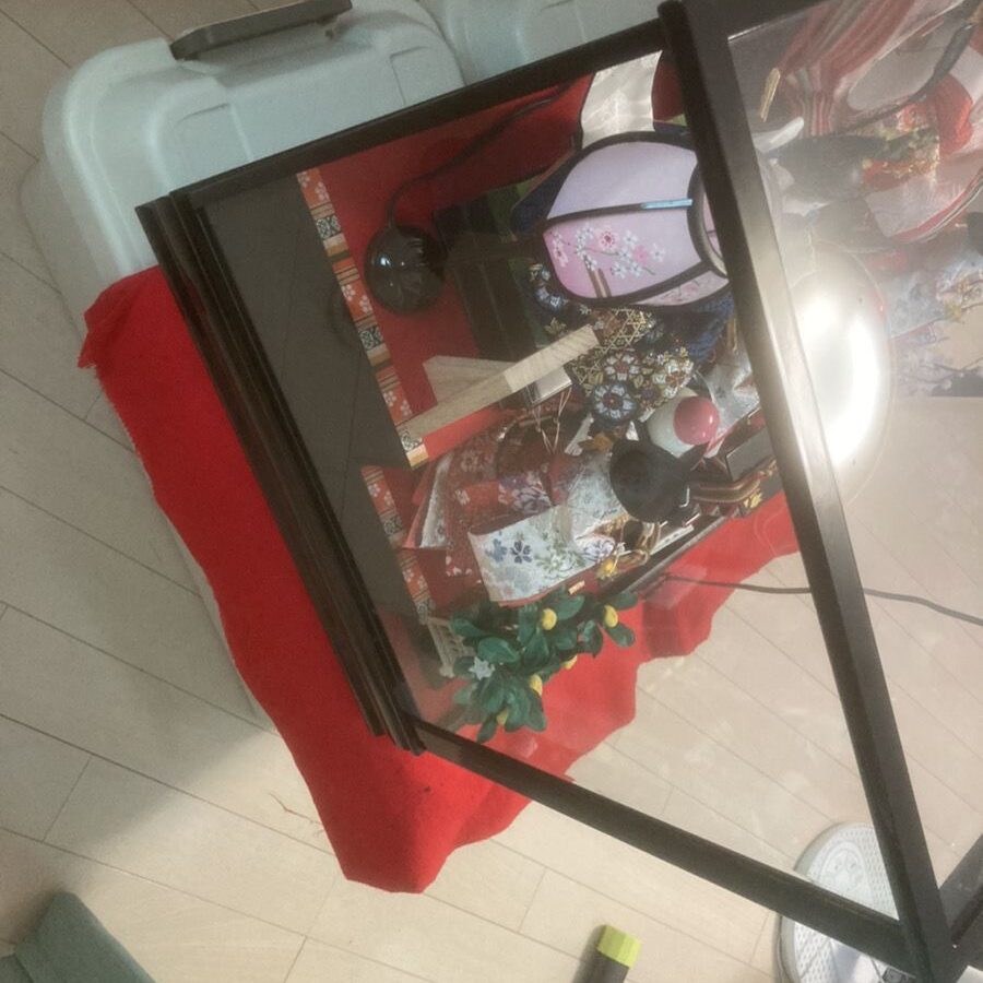 左横の透明ガラス2交換｜吹田市の施工写真