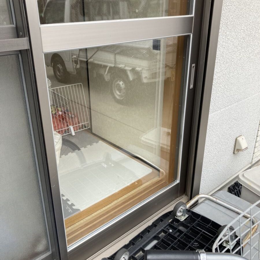 1階掃き出し窓の透明3＋A12＋透明3交換｜大大阪府堺市の施工写真
