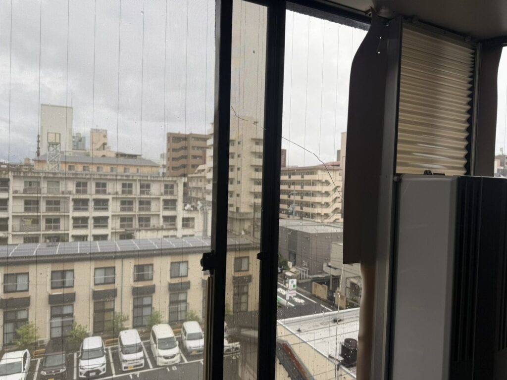 奈良市のお住まいの出窓の施工前